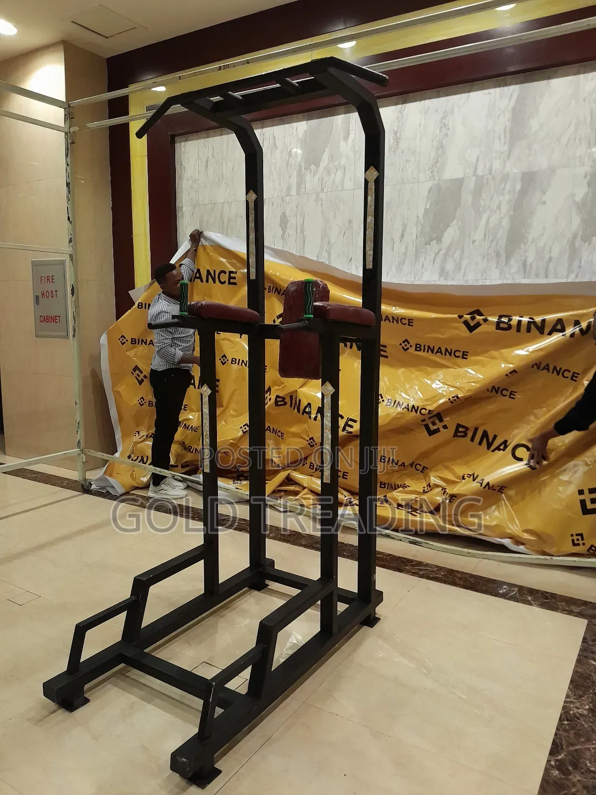 Pull Up Bars ፑላፕ ዲጋፕ