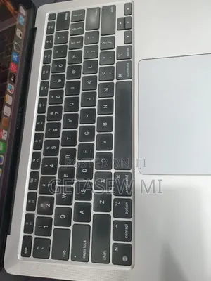 New Laptop Apple MacBook Air 2020 M1 16GB Apple M1 SSD 256GB