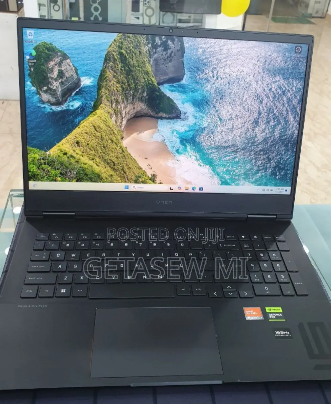 New Laptop HP Omen 16 16GB AMD Ryzen 7 SSD 1T