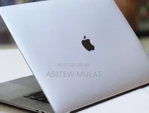 Photo - New Laptop Apple MacBook Pro 2019 32GB Intel Core I9 SSD 1T