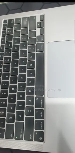 New Laptop Apple MacBook Air 2020 M1 16GB Apple M1 SSD 256GB