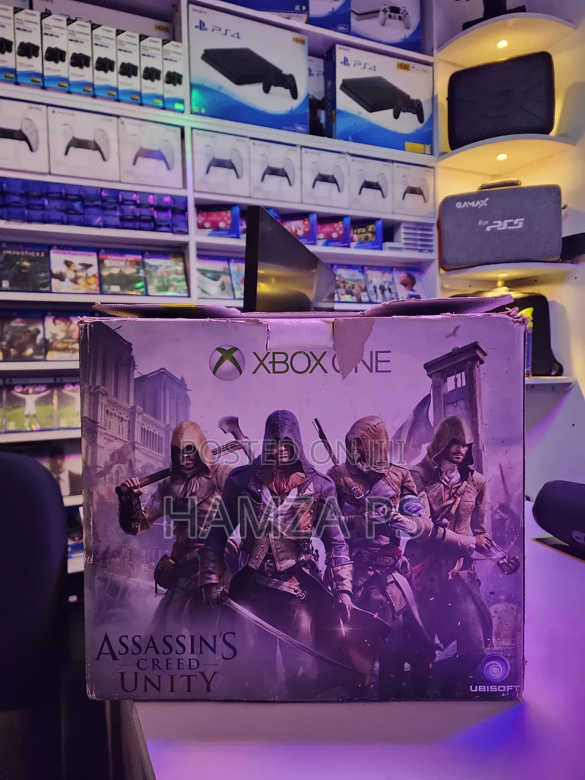 Xbox One+2 Joystick +Headset