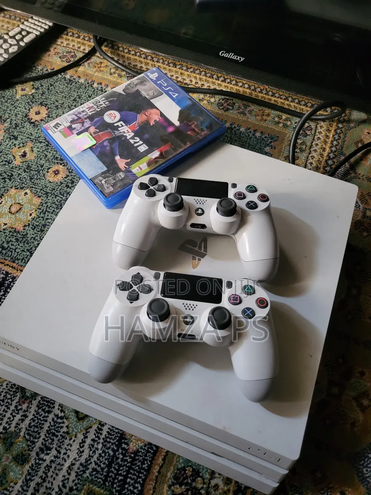 Ps4 Pro በብዛት አለን Can Ps