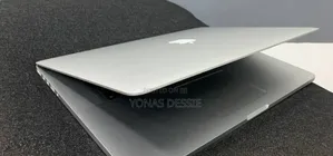 Laptop Apple MacBook Pro 2015 16GB Intel Core i7 SSD 256GB