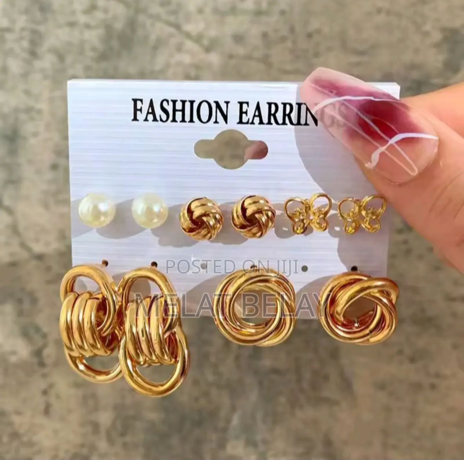 Earring Jewelries