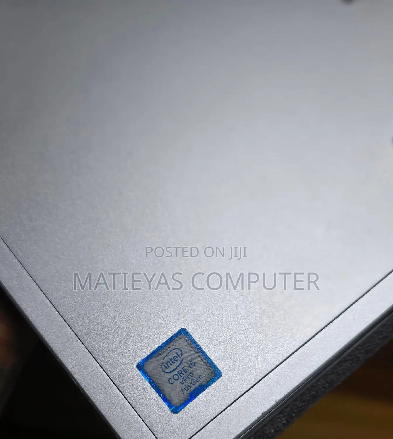 New Laptop HP X2 8GB Intel Core I5 SSD 256GB