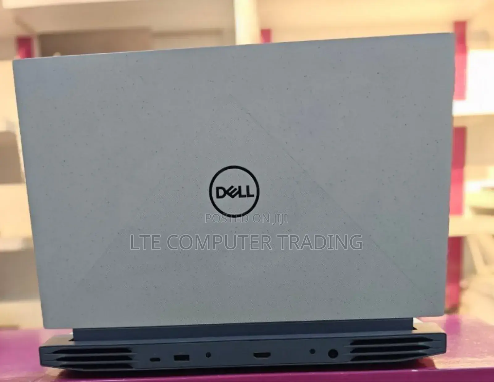 New Laptop Dell G15 5535 16GB AMD Ryzen 7 SSD 512GB