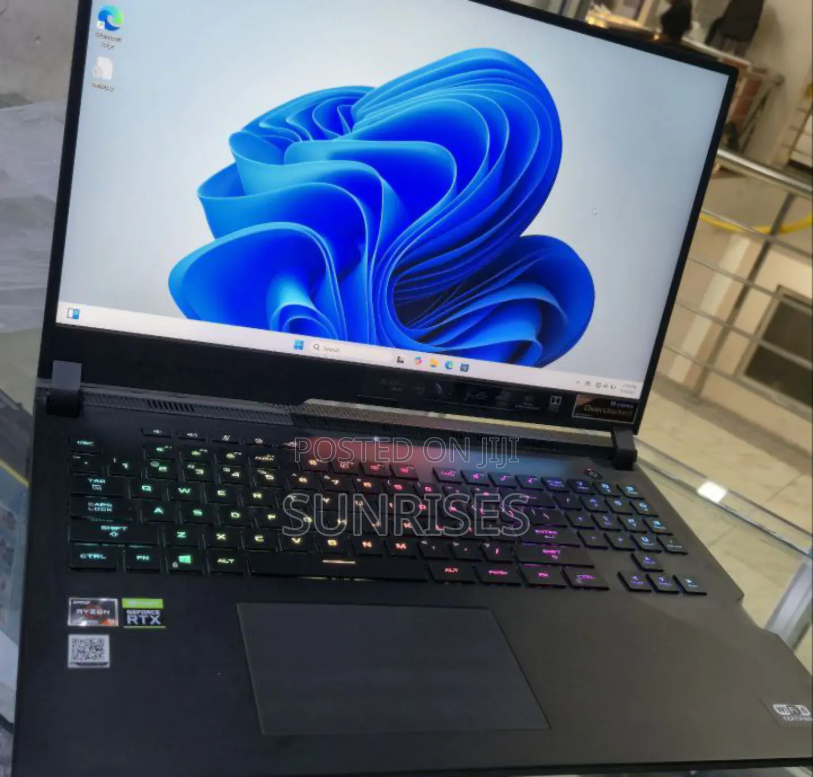 New Laptop Asus ROG Strix G16 G614 32GB AMD Ryzen 9 SSD 1T