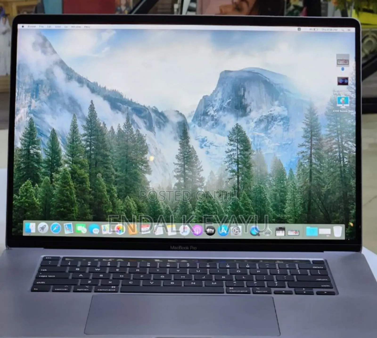 New Laptop Apple MacBook Pro 2019 32GB Intel Core I9 SSD 1T