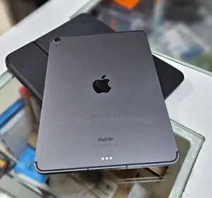 Photo - New Apple iPad Air 64 GB Gray