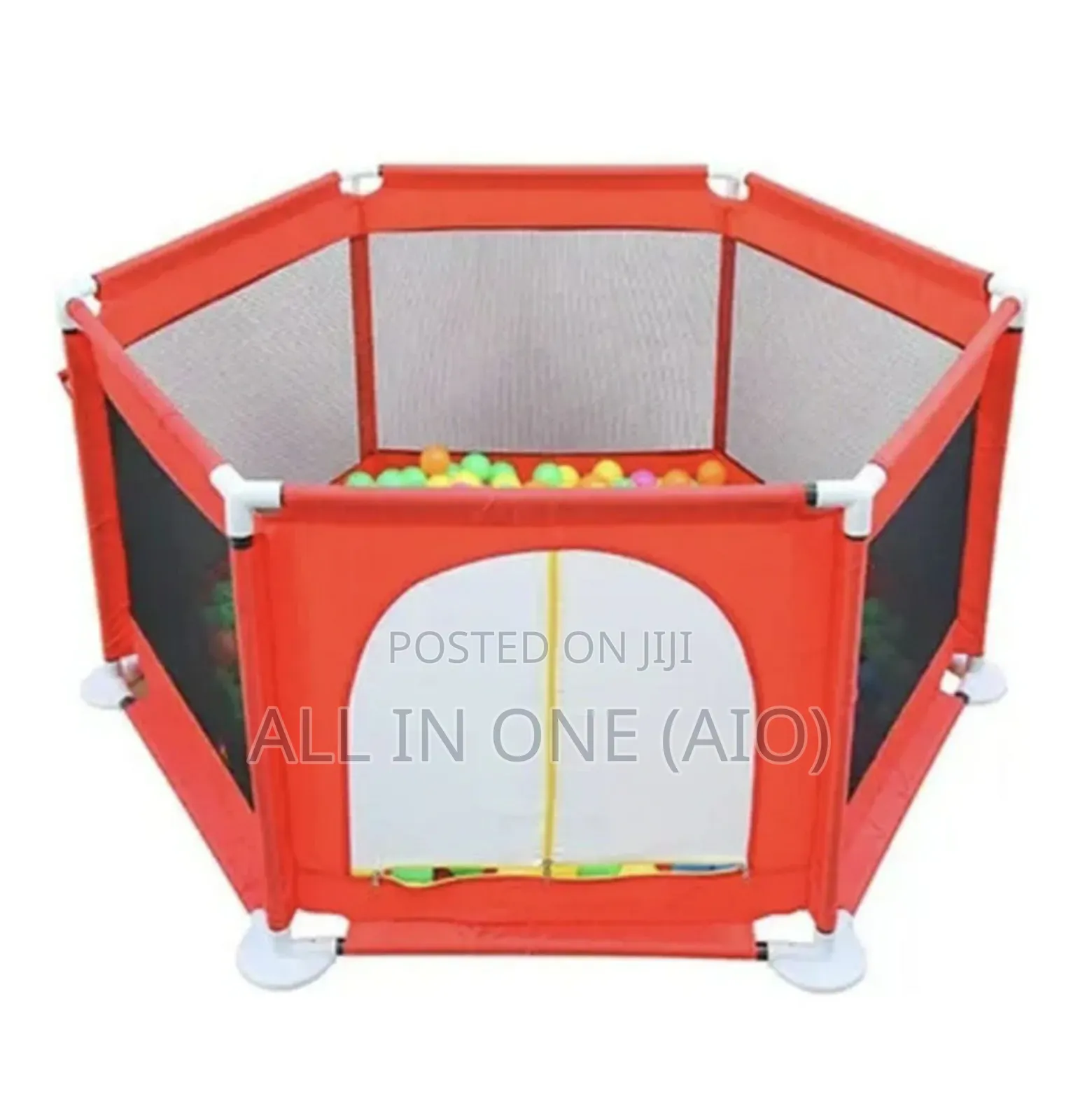 Indoor/Outdoor Playground Fence With 50 Balls