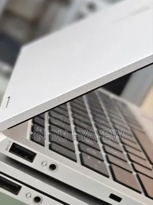 New Laptop HP EliteBook 1040 G8 16GB Intel Core I7 SSD 512GB