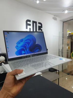 Photo - New Laptop HP Pavilion 15 16GB Intel Core I5 SSD 512GB