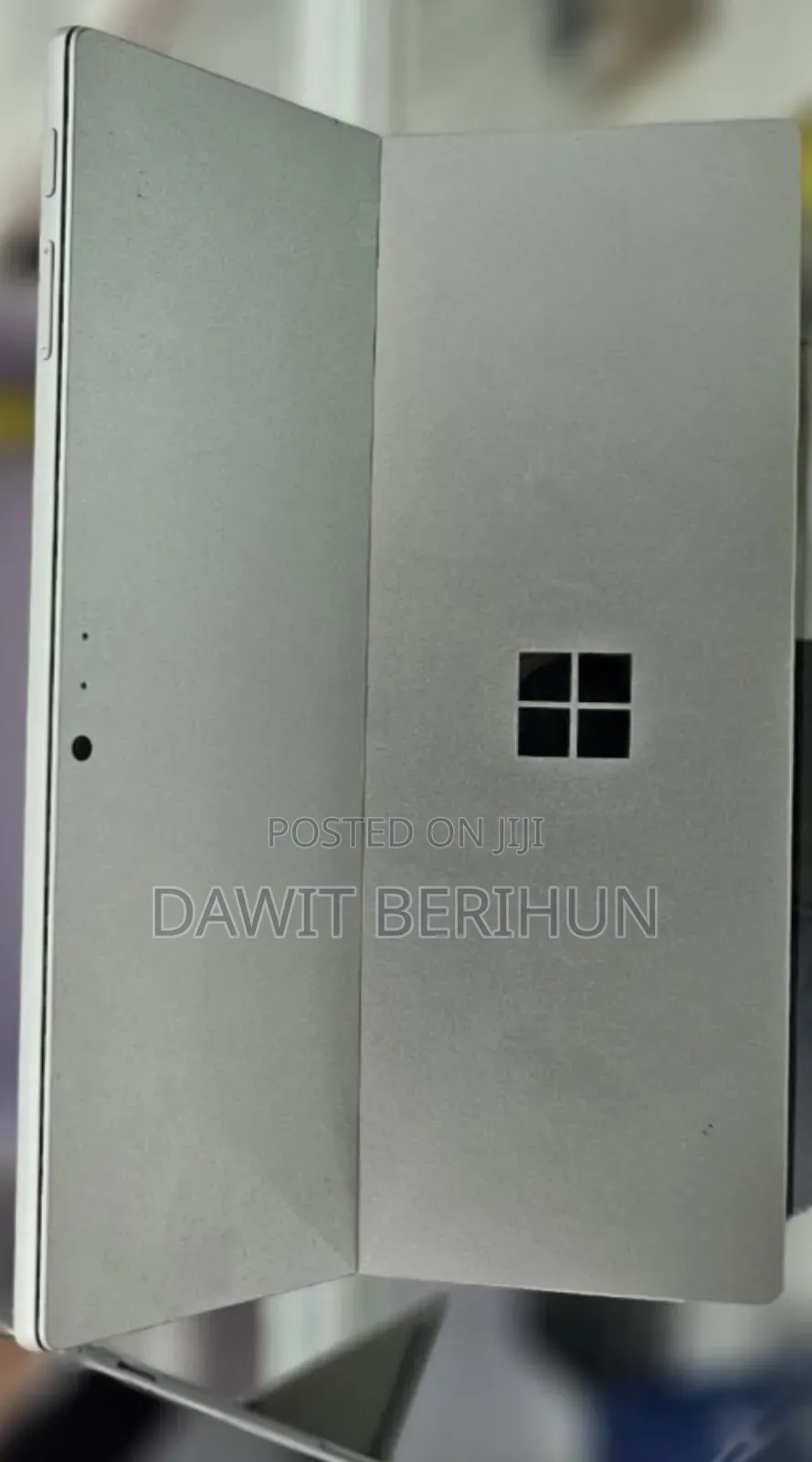 New Laptop Microsoft Surface Pro 5 8GB Intel Core I5 SSD 256GB