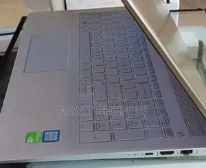 Photo - New Laptop HP Pavilion 15 8GB Intel Core I5 HDD 1T