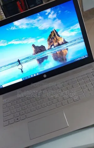New Laptop HP Pavilion 15 8GB Intel Core I5 HDD 1T