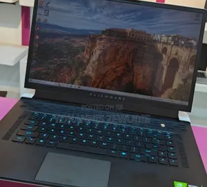 New Laptop Dell Alienware 17 R1 16GB Intel Core I7 SSD 512GB