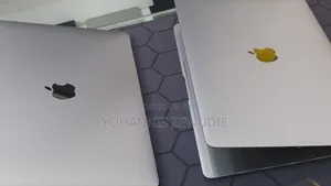 New Laptop Apple MacBook Air 2020 M1 16GB Apple M1 SSD 256GB