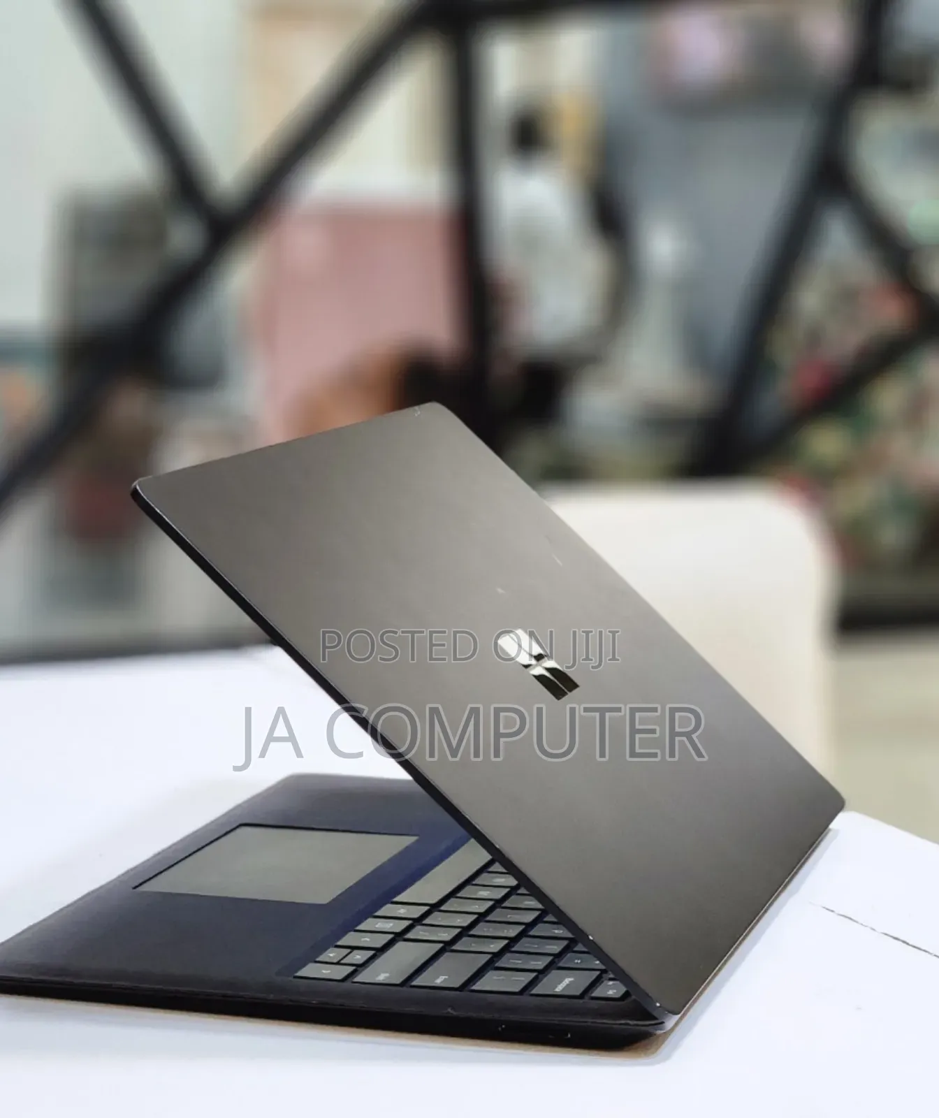 New Laptop Microsoft Surface 16GB Intel Core I7 SSD 512GB