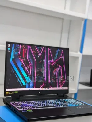 New Laptop Acer Predator Helios 300 16GB Intel Core I9 SSD 1T