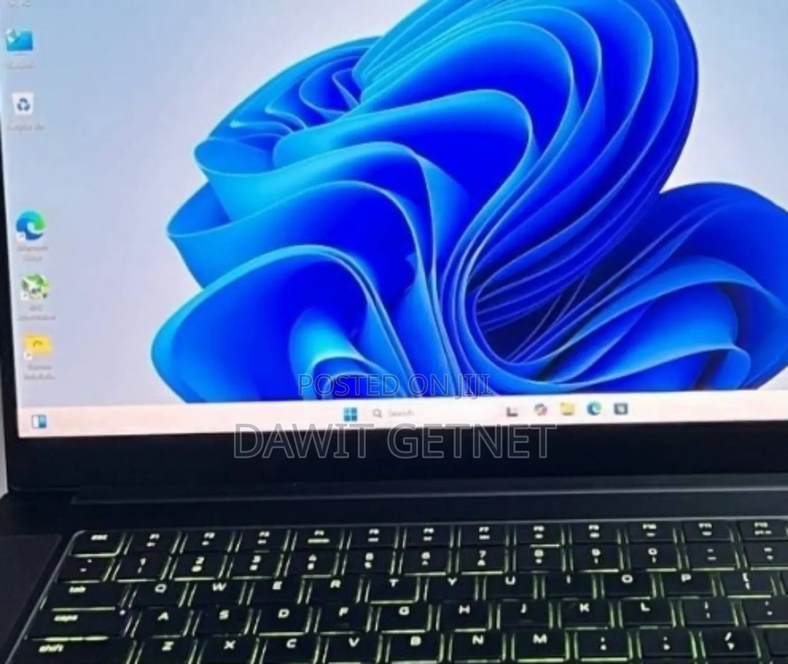 New Laptop Dell Inspiron 15 8GB Intel Core I5 SSD 1T