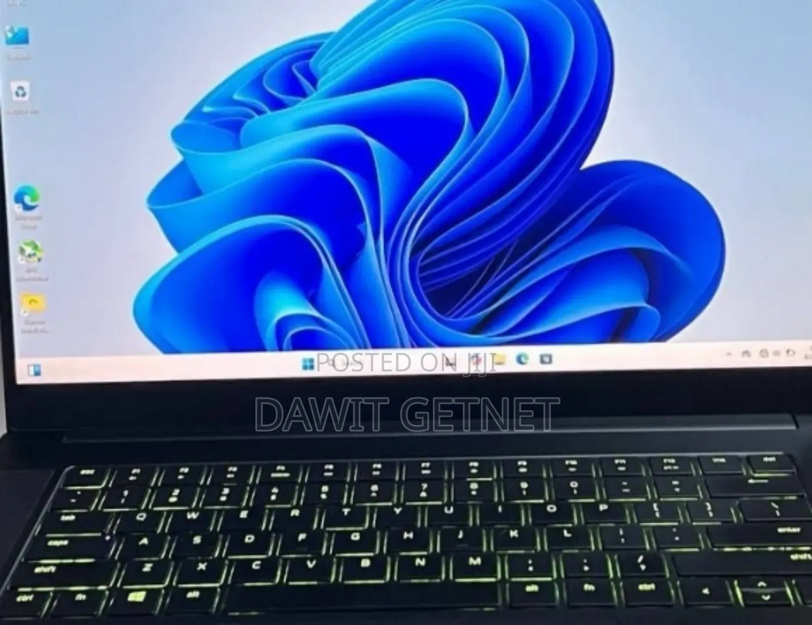 New Laptop Dell Inspiron 15 8GB Intel Core I5 SSD 1T