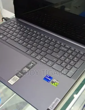 New Laptop Lenovo Yoga 9i 32GB Intel Core I9 SSD 1T