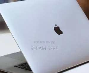 New Laptop Apple MacBook Pro 2019 32GB AMD Ryzen 7 SSD 1T