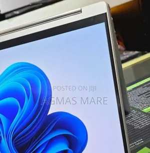 New Laptop Lenovo Yoga 9i 16GB Intel Core I7 SSD 512GB