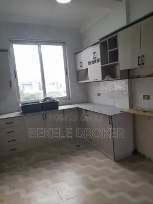 Furnished 3bdrm Apartment in አፓርትመንት, Bole for sale