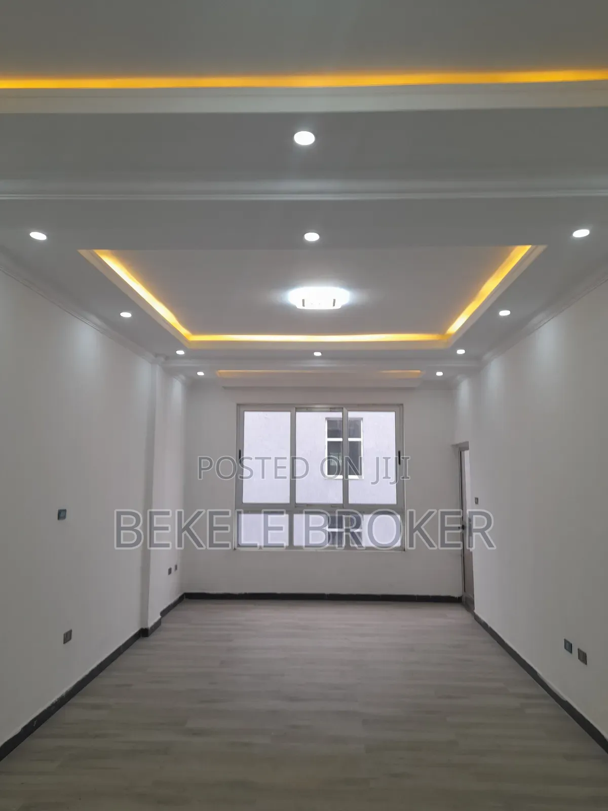 Furnished 3bdrm Apartment in አፓርትመንት, Bole for sale