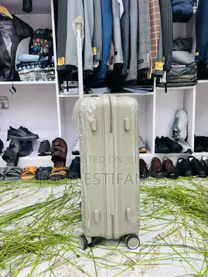 Photo - Quality Follow Me Bag