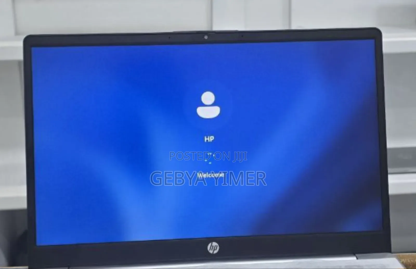 New Laptop HP 14-Ep0063 12GB Intel Core I3 SSD 512GB