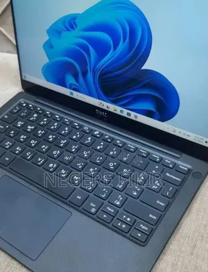 Photo - New Laptop Dell XPS 13 8GB Intel Core I5 SSD 512GB