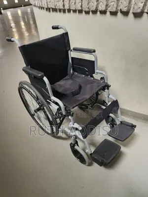 Photo - Almunium Wheelchair脢我heavy Duty Wheelchair予好wheelchair壓抑wheelchair New