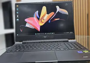 New Laptop HP Victus 15 16GB Intel Core I7 SSD 1T