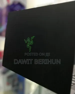 New Laptop Razer Blade 16GB AMD Ryzen 9 SSD 1T