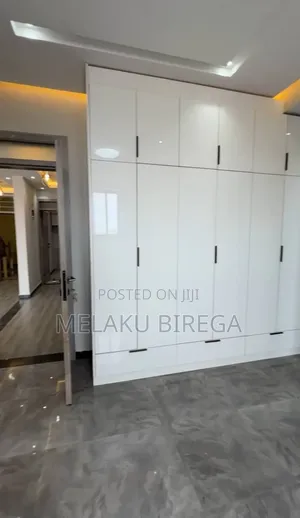 3bdrm Apartment in Apartment, Nifas Silk-Lafto for sale