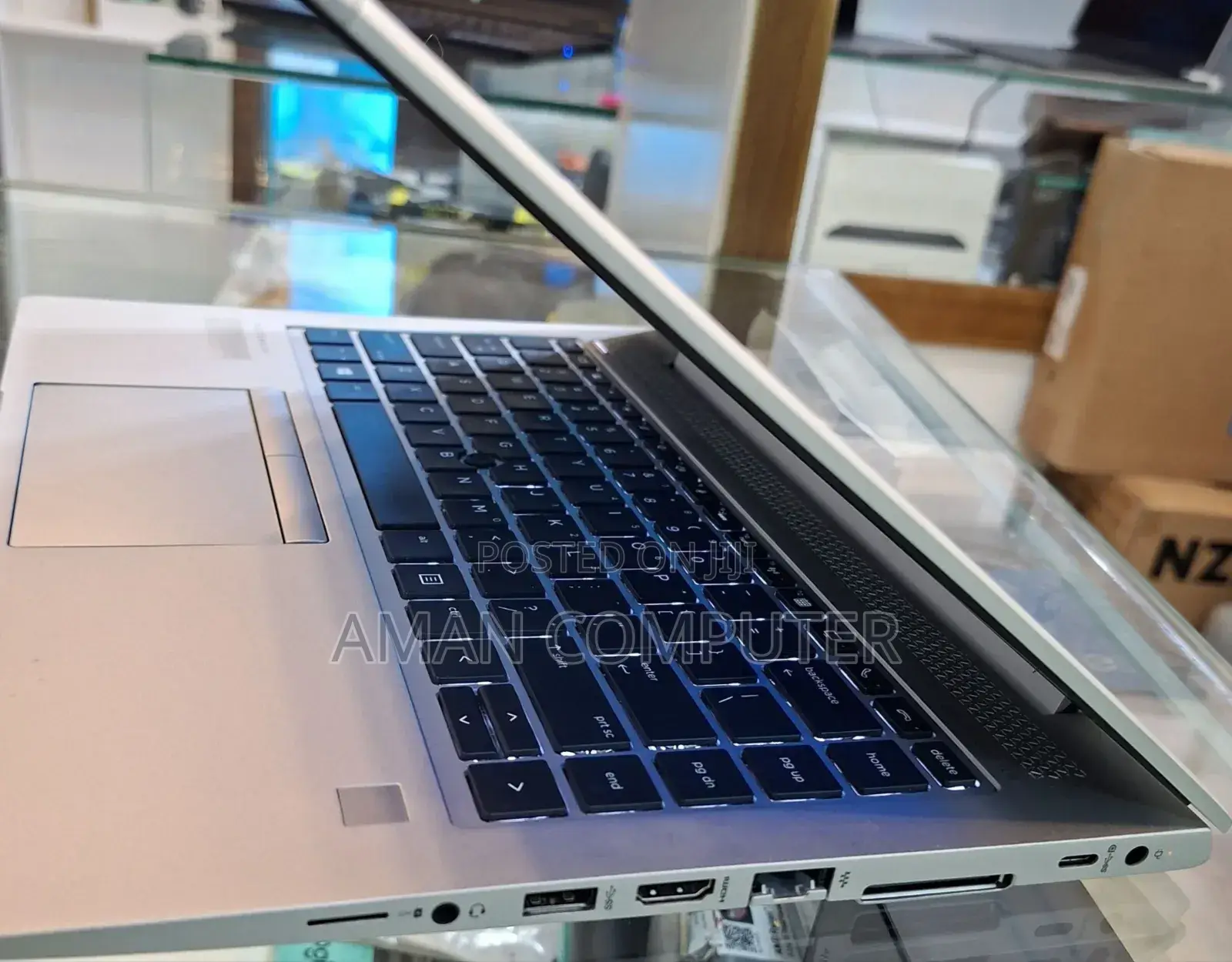 New Laptop HP EliteBook 830 G5 8GB Intel SSD 256GB