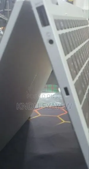 Photo - New Laptop HP 16GB Intel Core I7 SSD 512GB