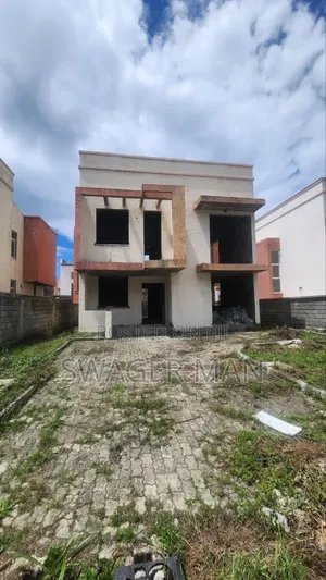 Photo - 5bdrm Townhouse/Terrace in Ccd Real State, Yeka for sale