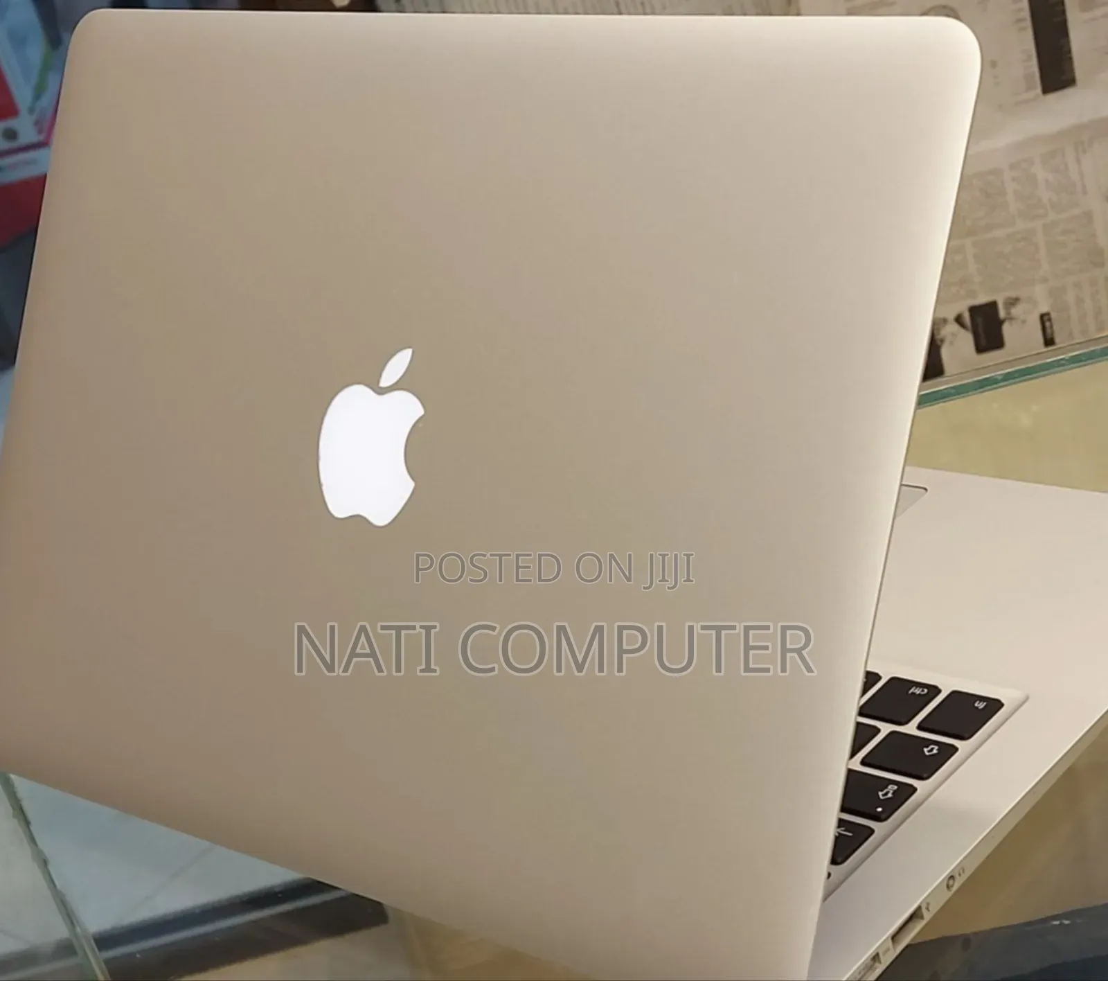 New Laptop Apple MacBook Pro 2019 8GB Intel Core I5 SSD 128GB