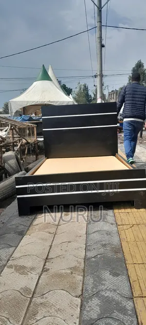 አልጋ 1 ከ 20 በጥራት