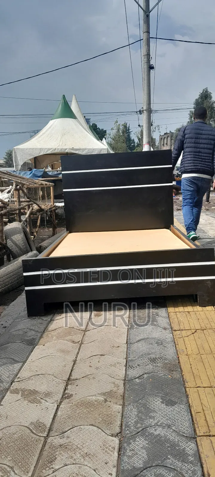 አልጋ 1 ከ 20 በጥራት