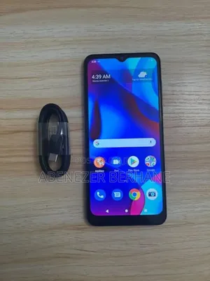 Photo - New Motorola G Pure 32 GB Blue