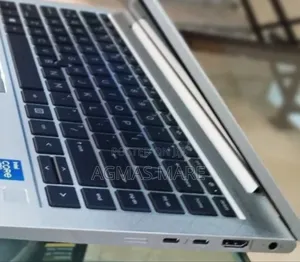 New Laptop HP EliteBook 840 G8 16GB Intel Core i5 SSD 512GB