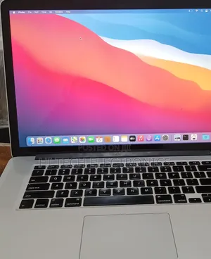 New Laptop Apple MacBook Pro 2017 16GB Intel Core I7 eMMC 256GB