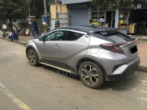 Toyota C-HR 2018 Brown