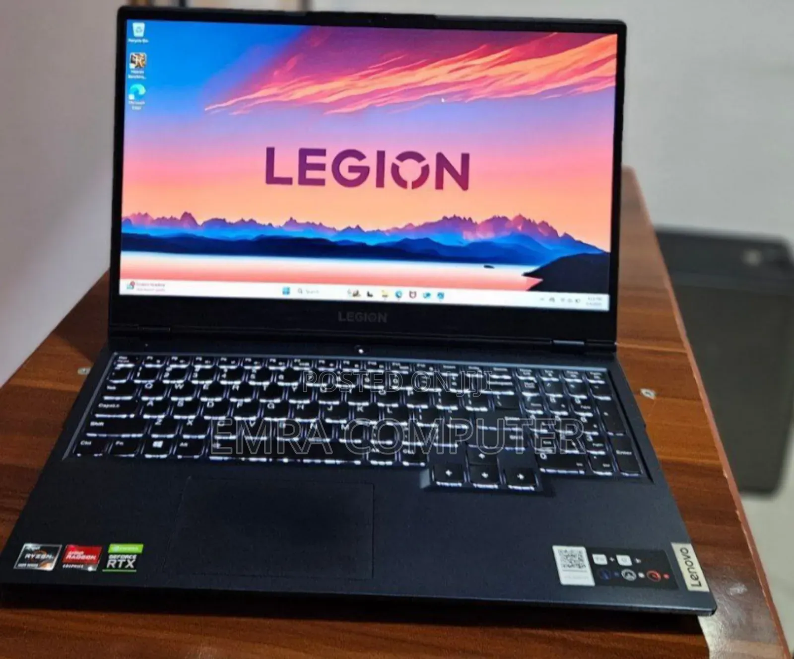 New Laptop Lenovo Legion 5 16GB AMD Ryzen 5 SSD 512GB