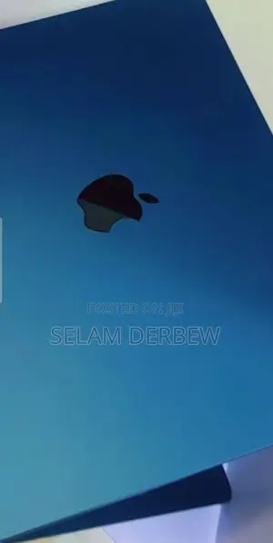 New Laptop Apple MacBook Air 2023 M2 8GB Apple M2 SSD 256GB